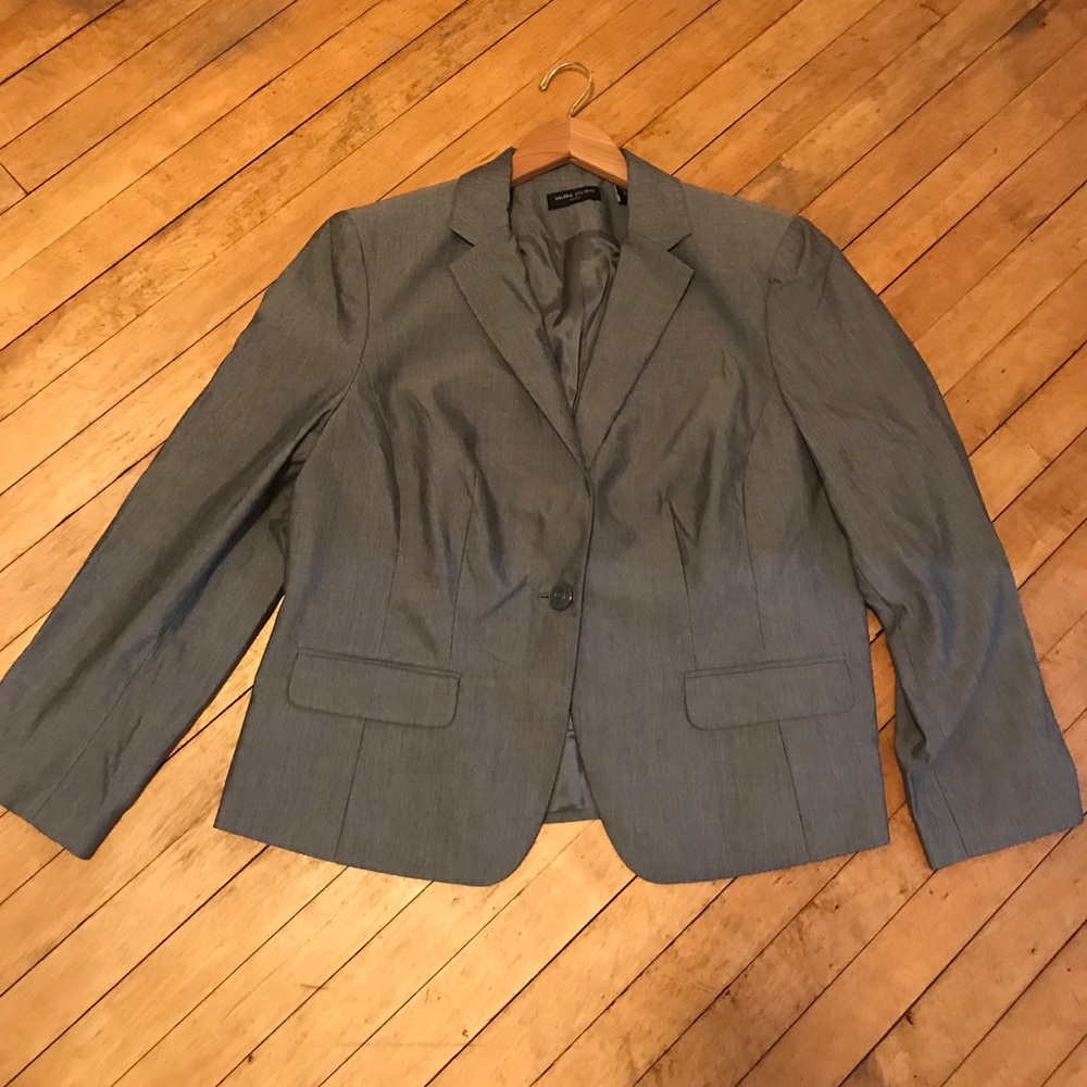 Valerie Stevens NWT Suit Coat